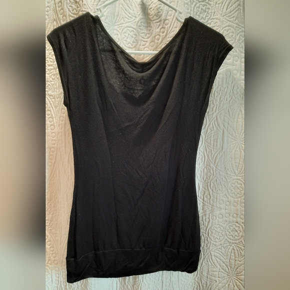 Robin K. Blouse Womans Medium Black Rose Stretch Classic Floral Breathable - Picture 4 of 9